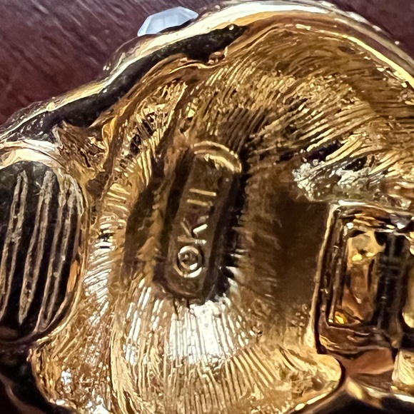 Kenneth Jay Lane Gold Acorn Clip-On Earrings - Picture 4 of 4